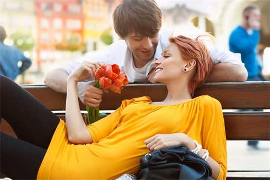 揭秘孕早期神秘现象：黄色白带与性生活关系大揭秘！